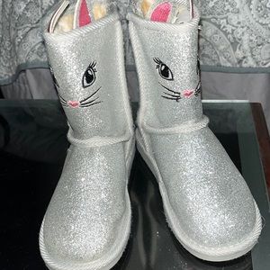 Glittery Cat warm boots Size 1
